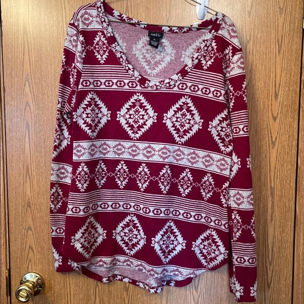 🎉3 for $25🎉 Rue21 Shirt